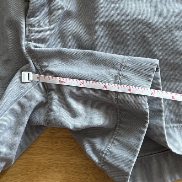 J. Crew | 32W | 5" Shorts - Picture 6 of 7